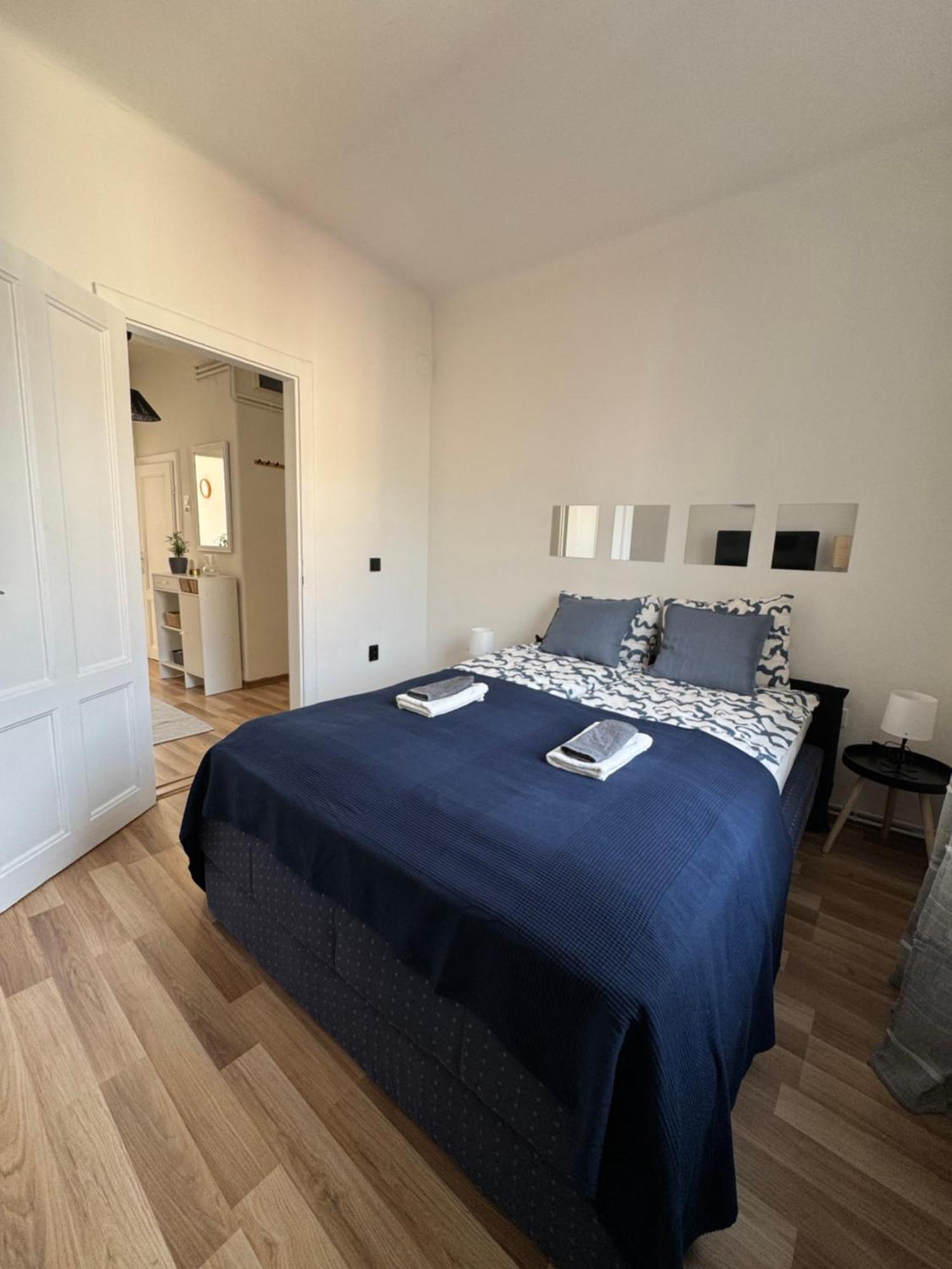 Apartment By Theatre Sarajevo Luaran gambar